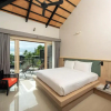 Отель Holiday Ao Nang Beach Resort, Krabi, фото 12