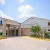 Отель Motel 6 Baytown, TX - Baytown East в Бейтауне