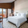 Отель Four Seasons Hotel Megeve, фото 3