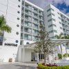 Отель Maritime Hotel Fort Lauderdale Cruise Port в Форт-Лодердейле