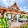 Курортный отель Lanta Palace Beach Resort and Spa, фото 1