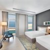 Отель DoubleTree by Hilton Dubai - Jumeirah Beach, фото 8