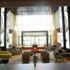 Отель The WB Abu Dhabi, Curio Collection by Hilton, фото 3