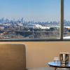 Отель DoubleTree by Hilton Hotel Newark Airport, фото 25