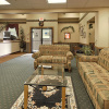 Отель Super 8 by Wyndham Newcomerstown, фото 15