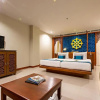 Отель Rawai Palm Beach Resort, фото 1