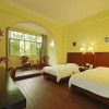 Отель Xingyi Hotel, фото 1