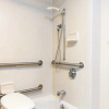 Отель SpringHill Suites by Marriott Wichita East at Plazzio, фото 10
