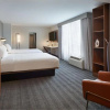 Отель Courtyard by Marriott Kitchener, фото 3