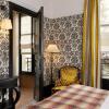 Отель Pavillon de la Reine & Spa, Place des Vosges, фото 13