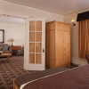 Отель Old Faithful Inn — Inside the Park, фото 7