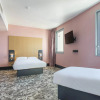Отель B&B HOTEL Marseille Les ports, фото 13