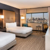 Отель DoubleTree by Hilton Hotel Newark Airport, фото 7