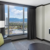 Отель Hilton Vancouver Metrotown, фото 11