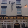 Отель The Old Fourpenny Shop Hotel, фото 1