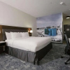 Отель La Quinta Inn & Suites by Wyndham Santa Cruz, фото 14