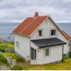 Отель House by the sea Reine, Lofoten в Рейне