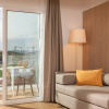 Отель L'Azure Hotel, фото 6