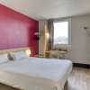 Отель B&B HOTEL Clermont-Ferrand Gerzat 1, фото 11
