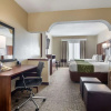 Отель Comfort Suites Woodstock - Atlanta North, фото 7