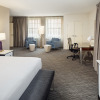 Отель DoubleTree Suites by Hilton Hotel Detroit Downtown - Fort Shelby, фото 6