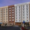 Отель Fairfield Inn & Suites by Marriott Alexandria Landmark в Александрии