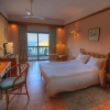 Отель St. Patricks Hotel, фото 4