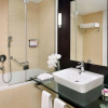 Отель Mövenpick Jumeirah Lakes Towers Hotel, фото 17