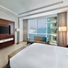 Отель DoubleTree by Hilton Dubai - Jumeirah Beach, фото 10