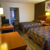 Отель Country Club Inn & Suites, фото 7