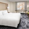 Отель Fairfield Inn & Suites by Marriott Alexandria Landmark, фото 5