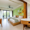 Отель Holiday Ao Nang Beach Resort, Krabi, фото 8