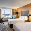 Отель DoubleTree by Hilton Pointe Claire Montreal Airport West, фото 5
