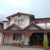 Отель Phakchai Hotel Отель Phakchai Hotel во Вьентьяне