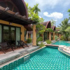 Отель The Village Resort & Spa, фото 1