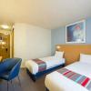 Отель Travelodge Manchester Birch M62 Eastbound, фото 8