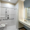 Отель La Quinta Inn & Suites by Wyndham Houston Channelview, фото 24