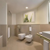 Отель Traders Hotel, Qaryat Al Beri, фото 14