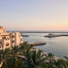 Отель Fanar Hotel and Residences в Таке