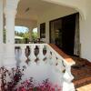 Отель Coco Bay Guest House, фото 2