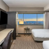 Отель DoubleTree by Hilton Hotel Newark Airport, фото 11