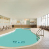 Отель Ramada by Wyndham Niagara Falls Near the Falls, фото 11