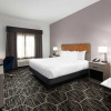 Отель La Quinta Inn & Suites by Wyndham Meridian, фото 7