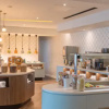 Отель Hampton by Hilton Ashford International, фото 6