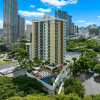 Отель Luana Waikiki Hotel & Suites, фото 1
