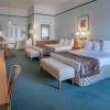 Отель Cedars Inn Hotel & Convention Center, фото 4