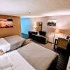 Отель Woodfield Inn and Suites, фото 4