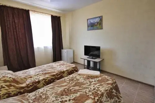 Guest House Lotos - фото 3
