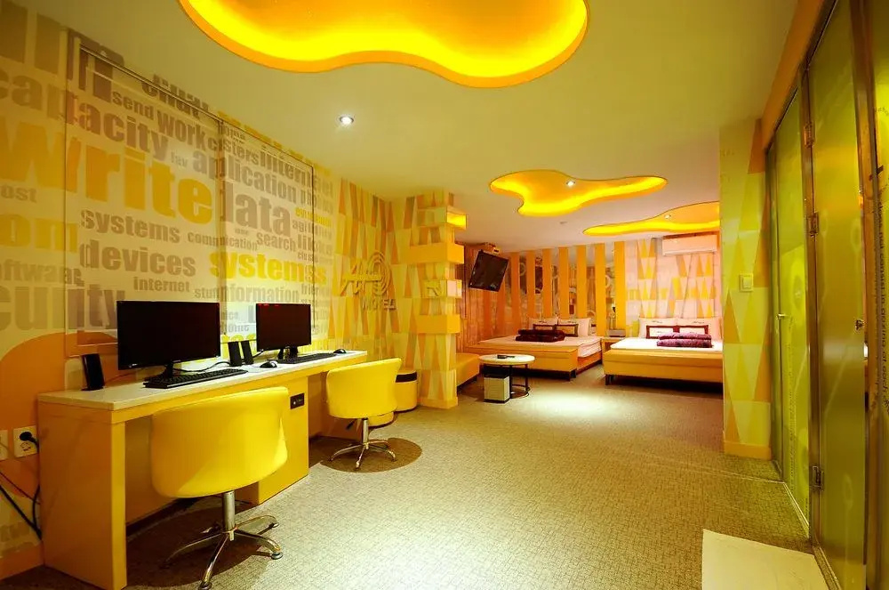 Hotel photo 16