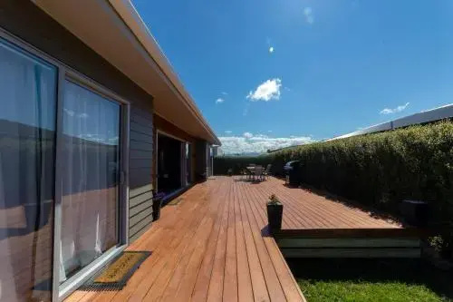 Balcony & Terrace